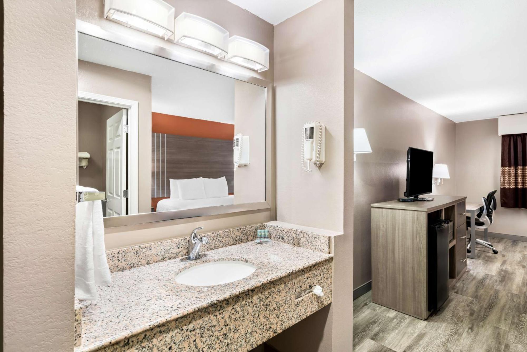 Best Western Gateway Inn Yazoo City Екстер'єр фото